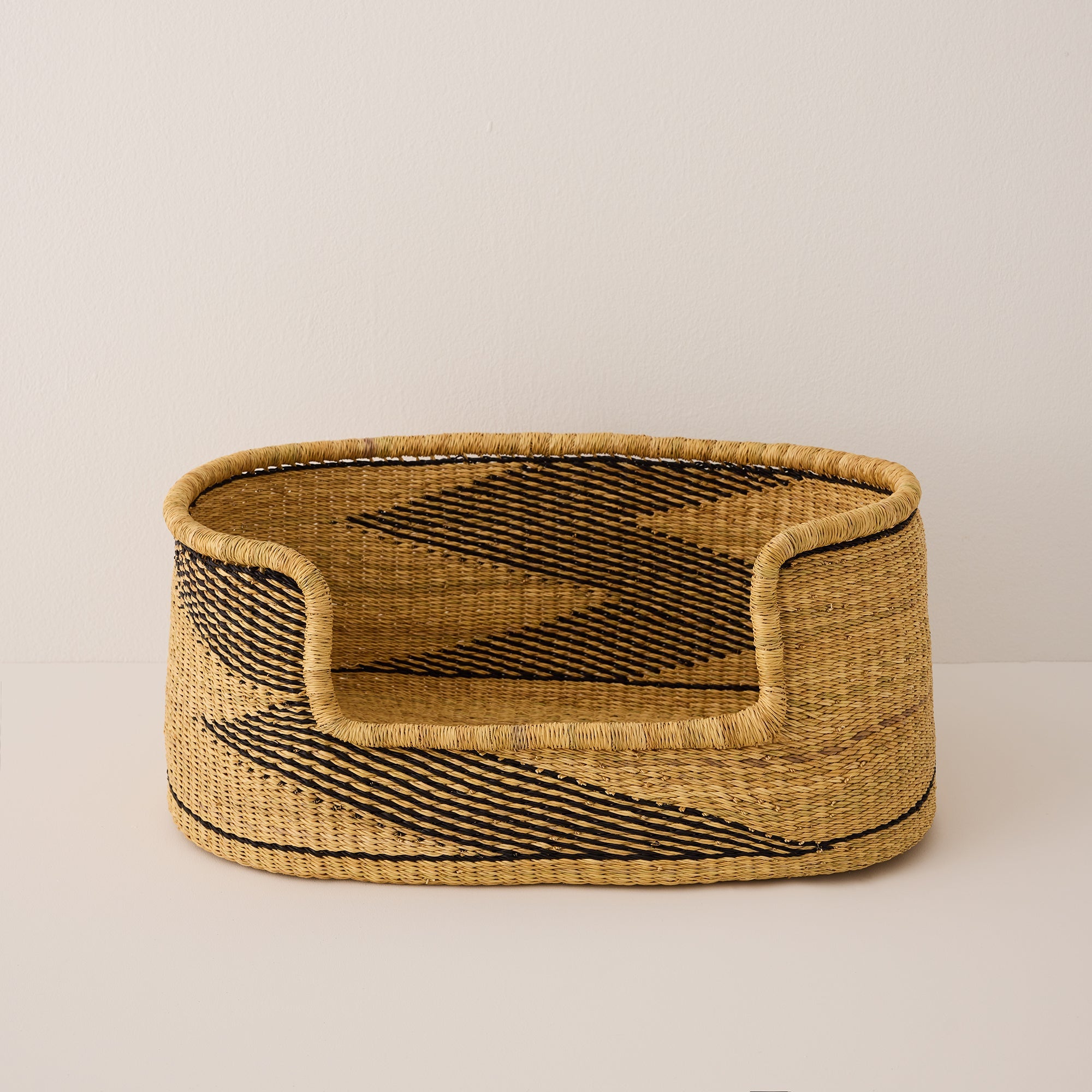 Medium Dog Bed Basket