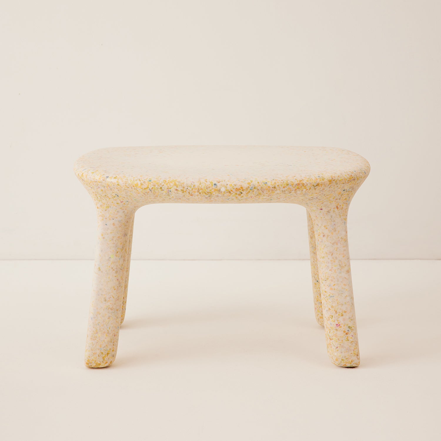 Luisa Table
