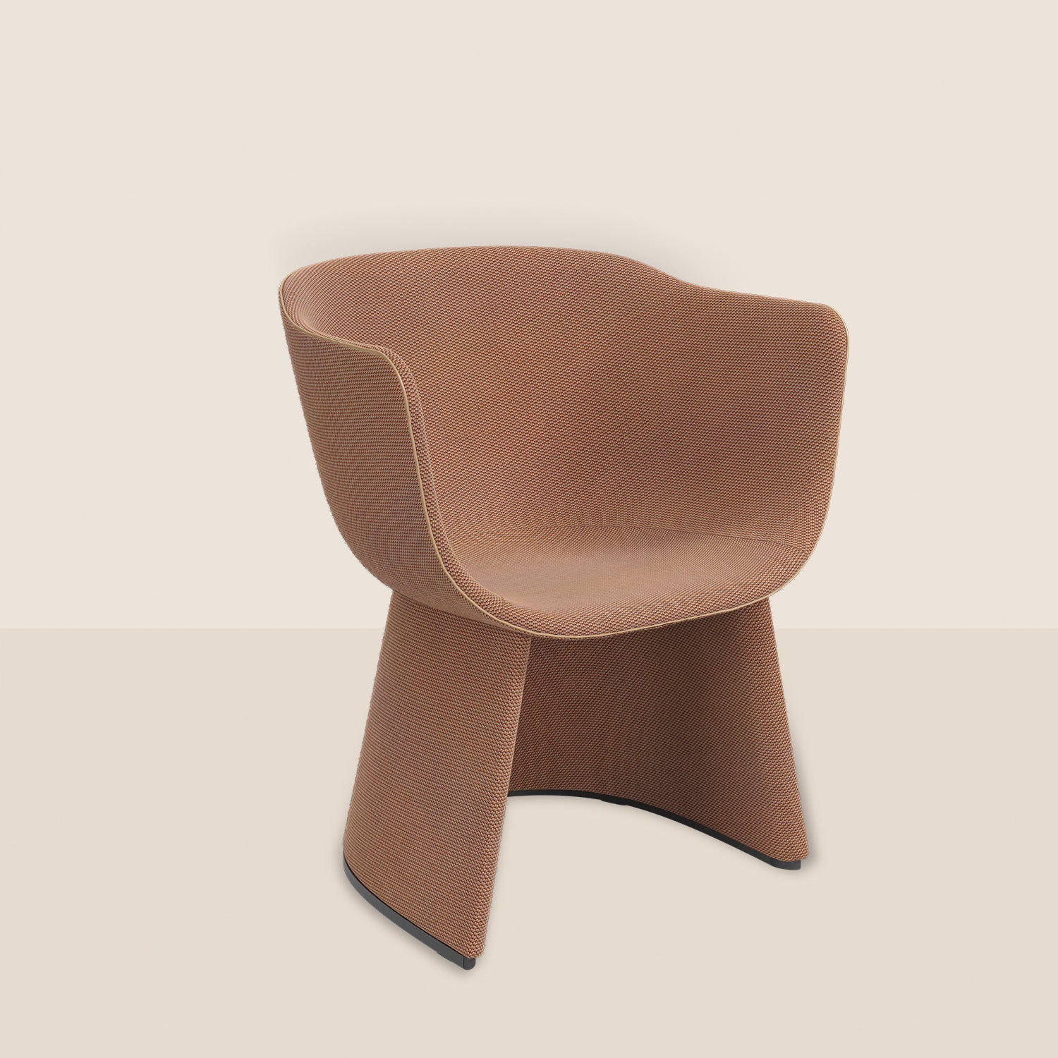 Monolit Lounge Chair