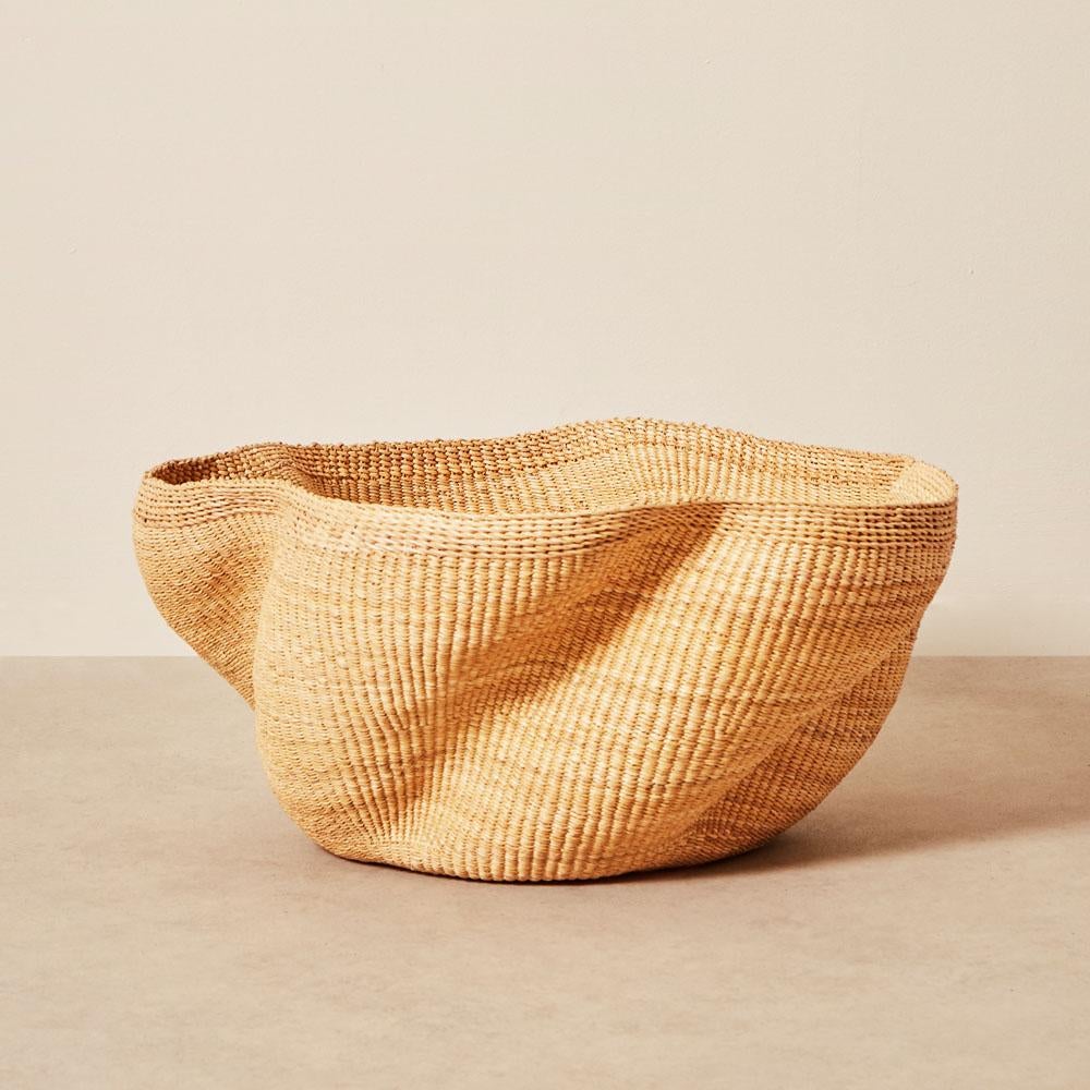 Pakurigo Wave Decor Basket
