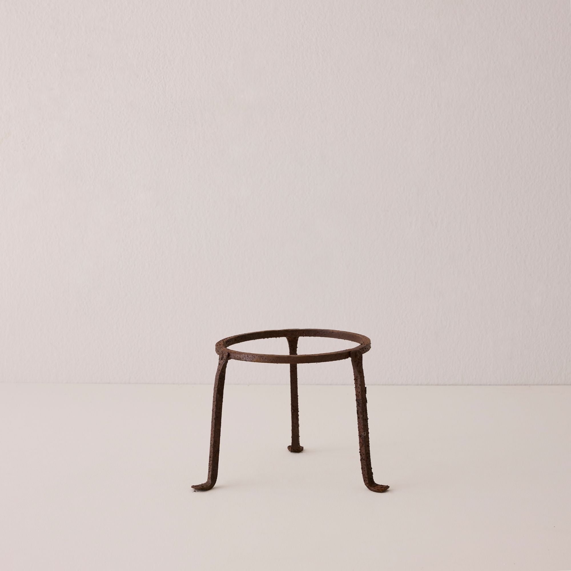 Iron Plant Stand - 8" Diameter