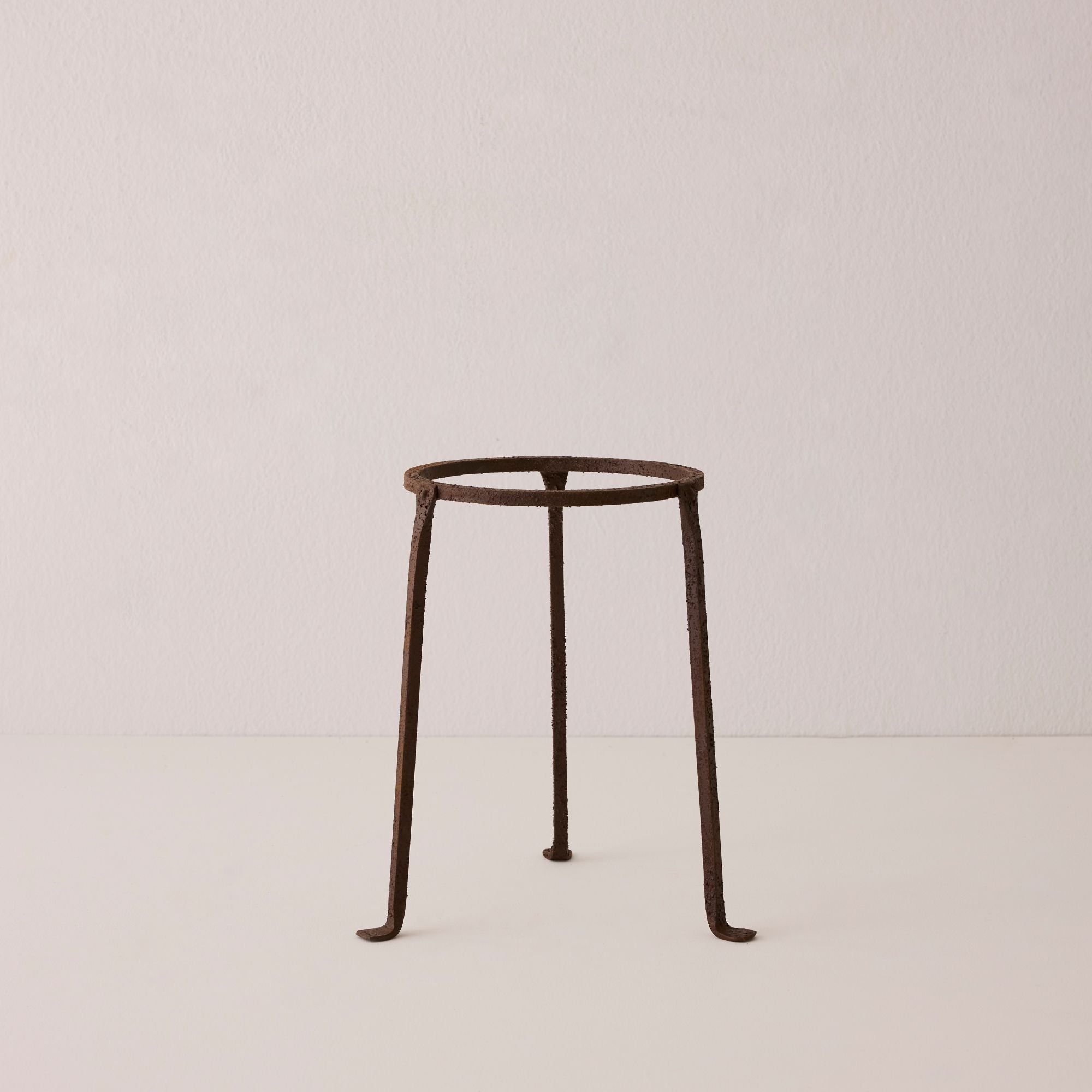 Iron Plant Stand - 8" Diameter