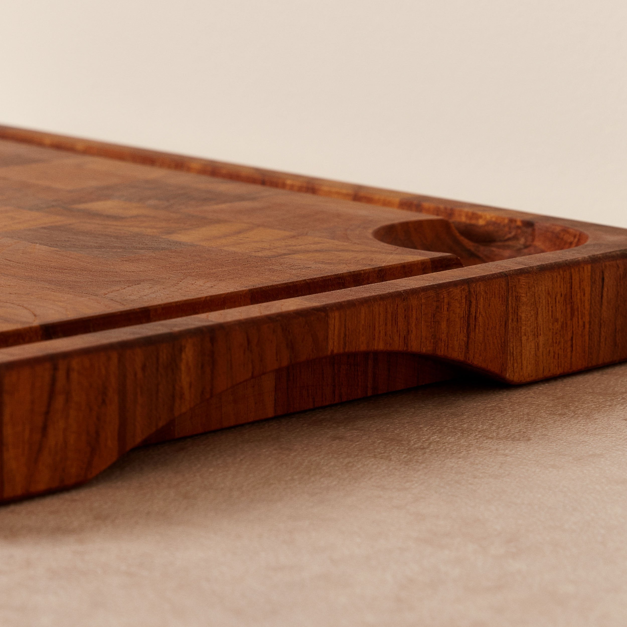 Dania Cutting Board