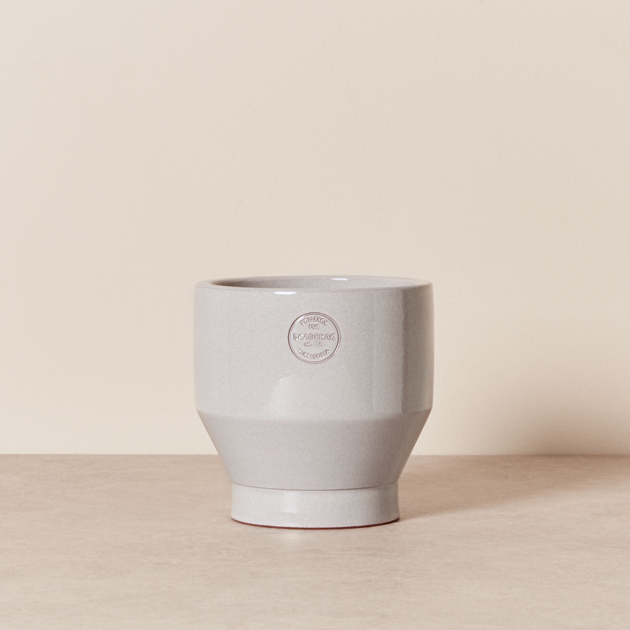 Edge Ø15 Planter