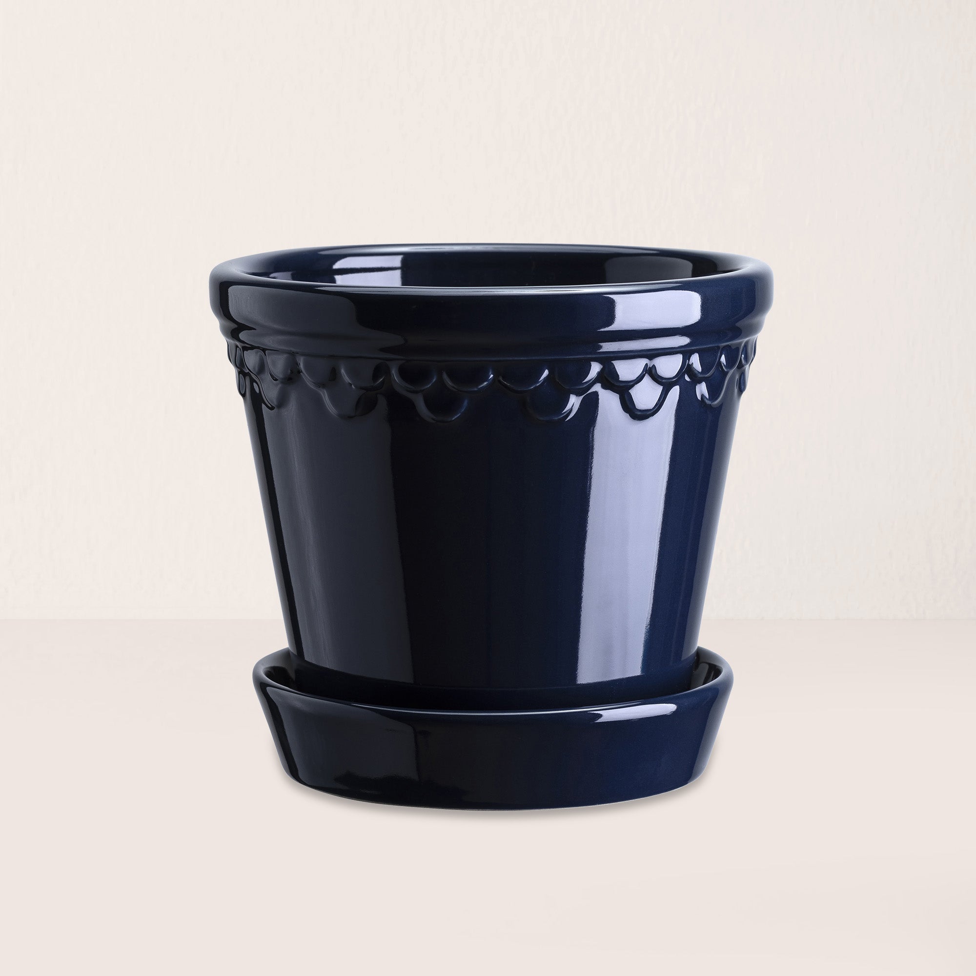 Copenhagen Ø14 Planter & Saucer