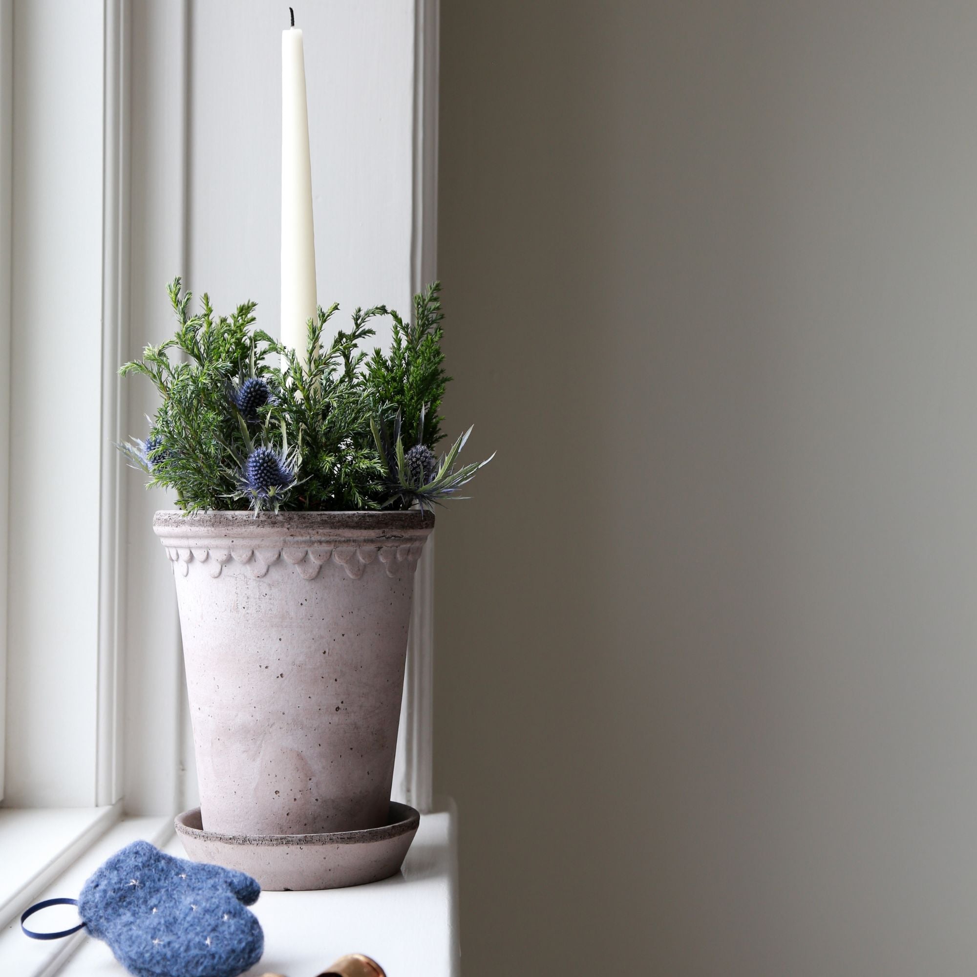 Copenhagen Ø14 Tall Planter & Saucer