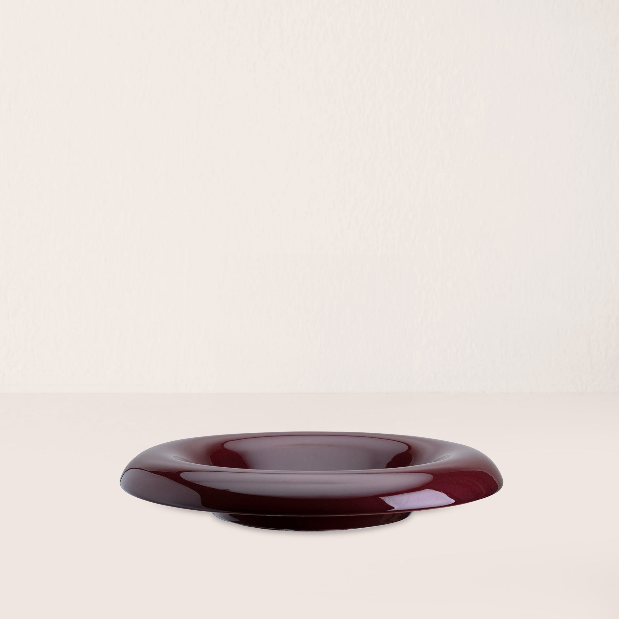 Lily Ø18 Saucer