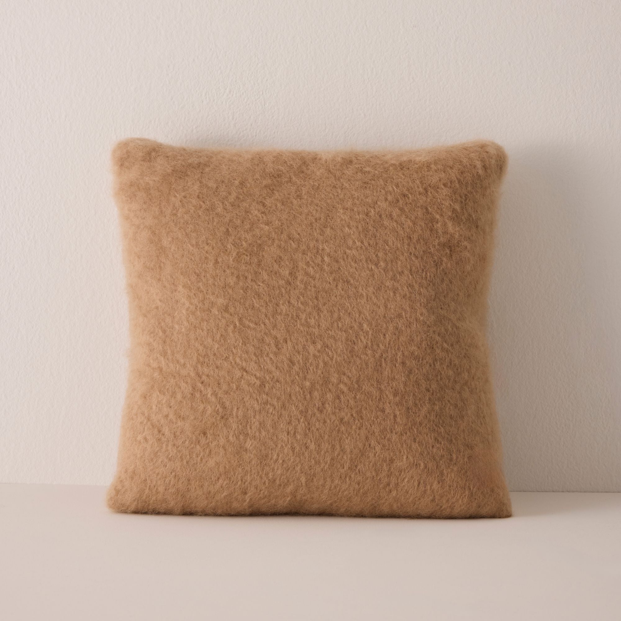 Lisos Cushion Cover