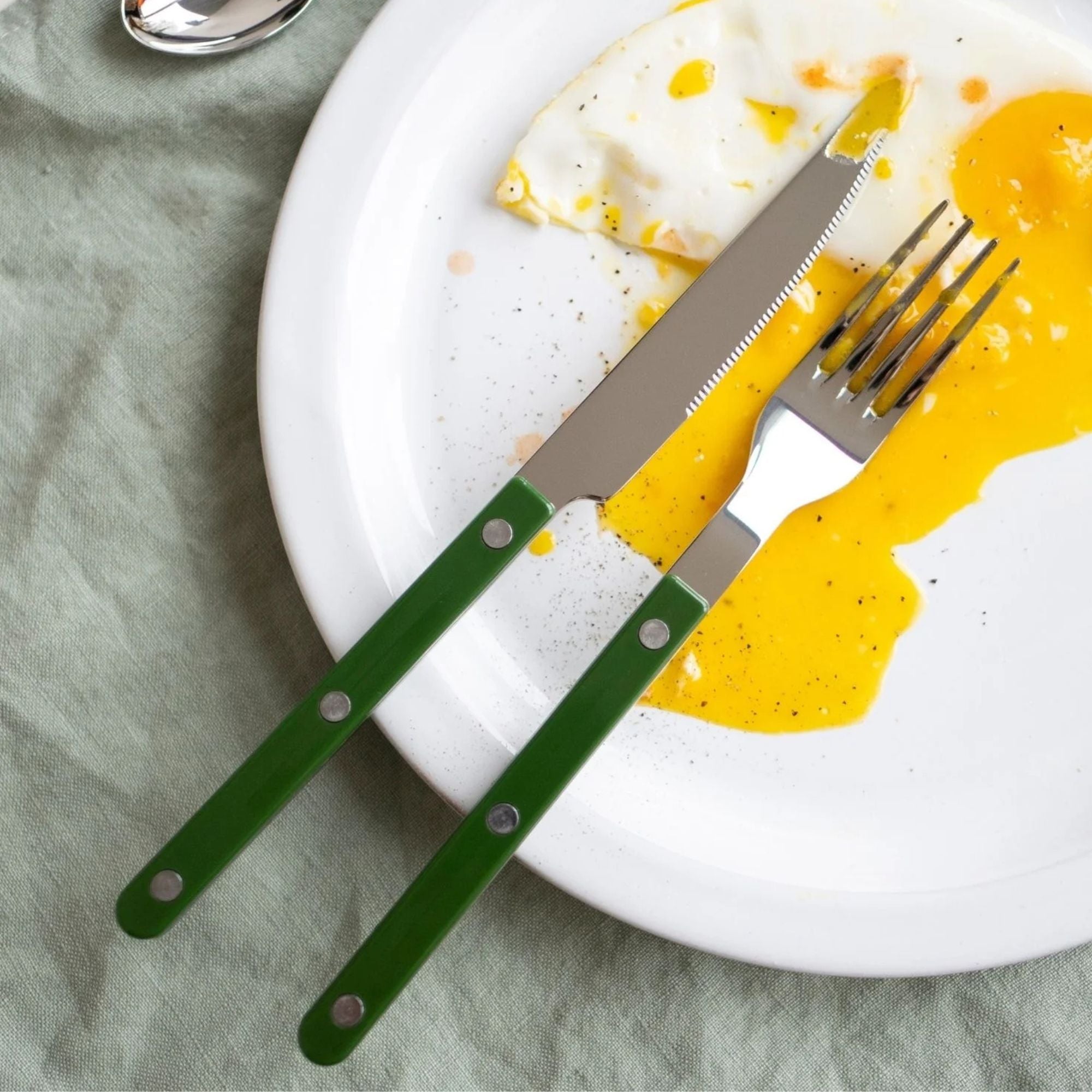 Bistrot Solid Flatware - Set of 4