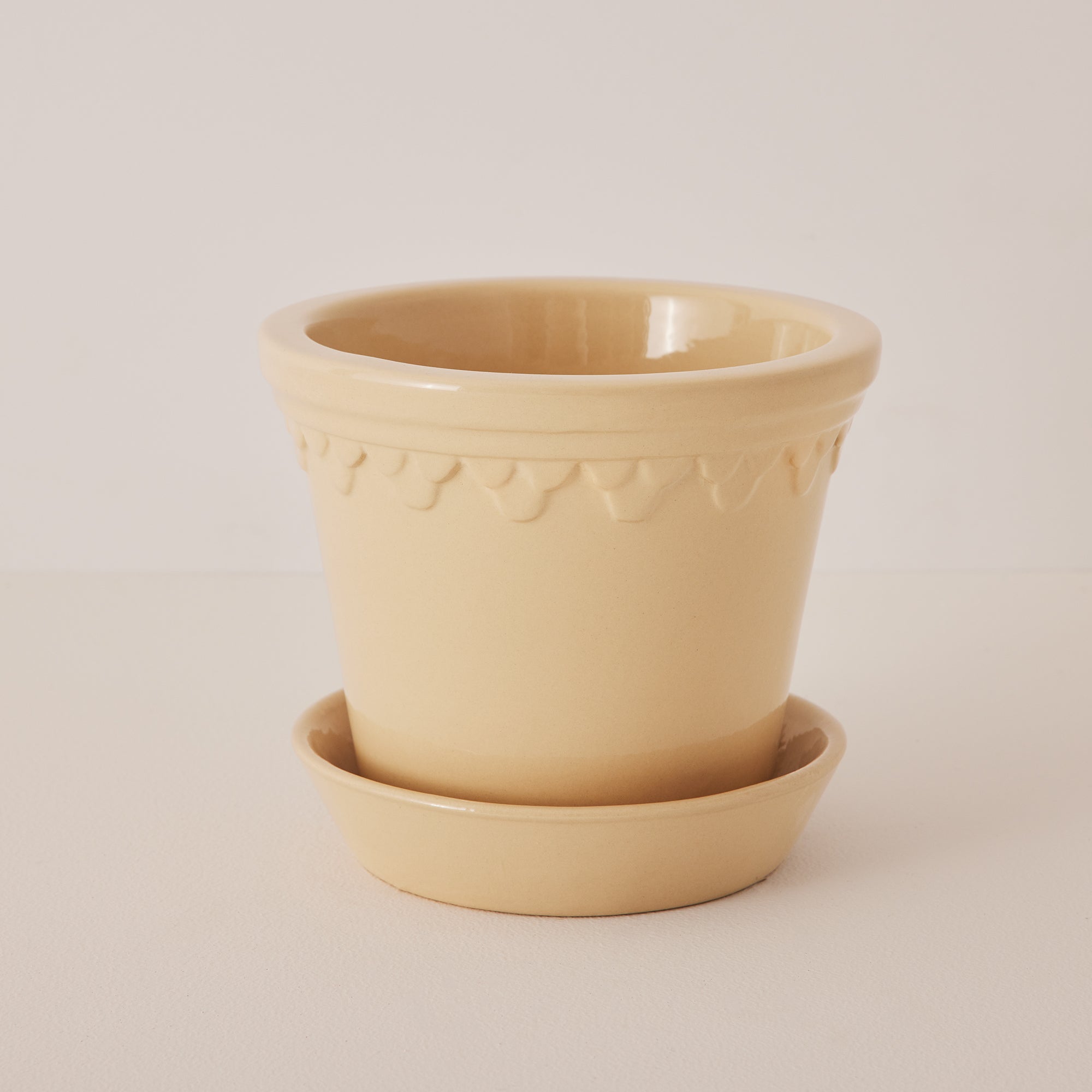 Copenhagen Ø14 Planter & Saucer