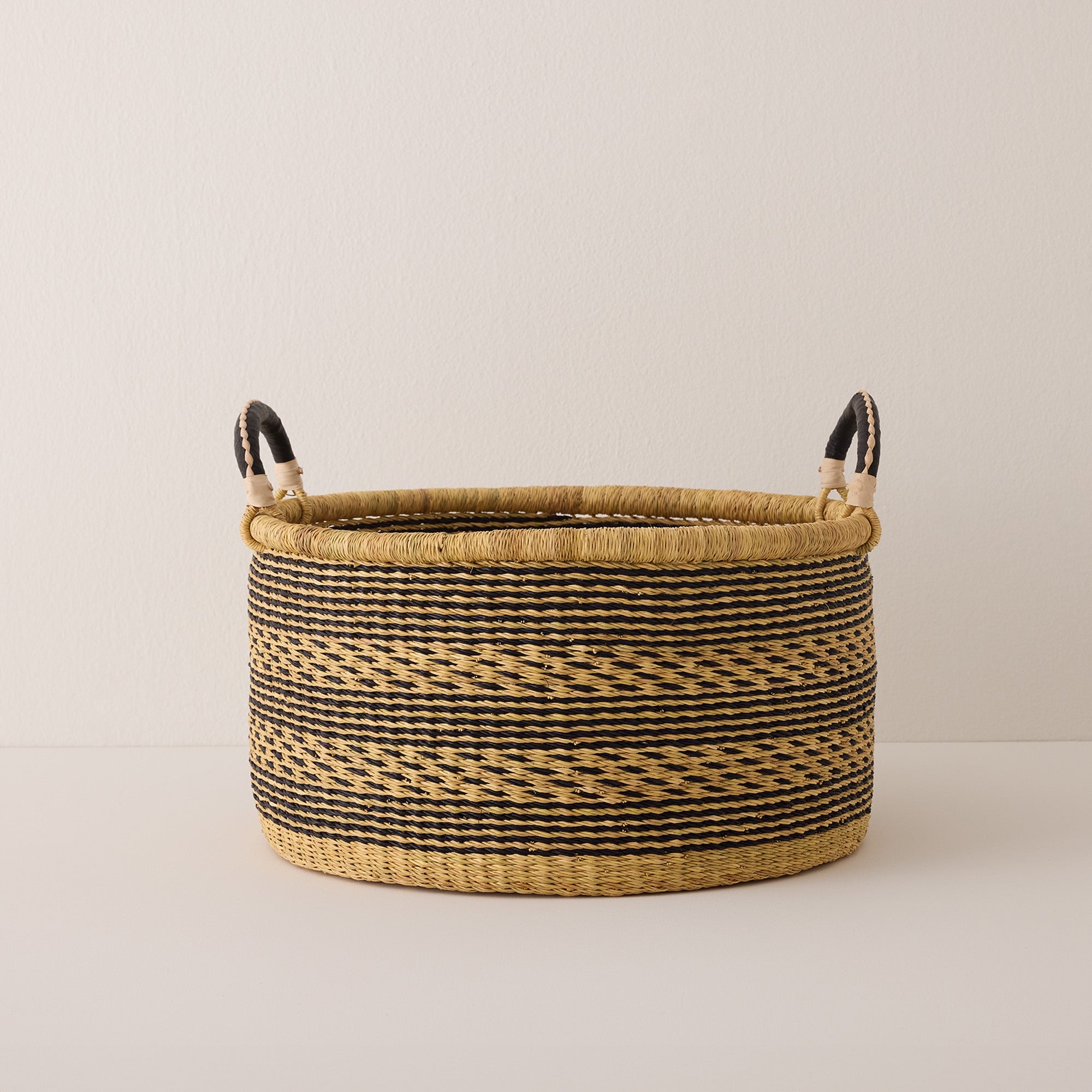 Medium Woven Short Basket