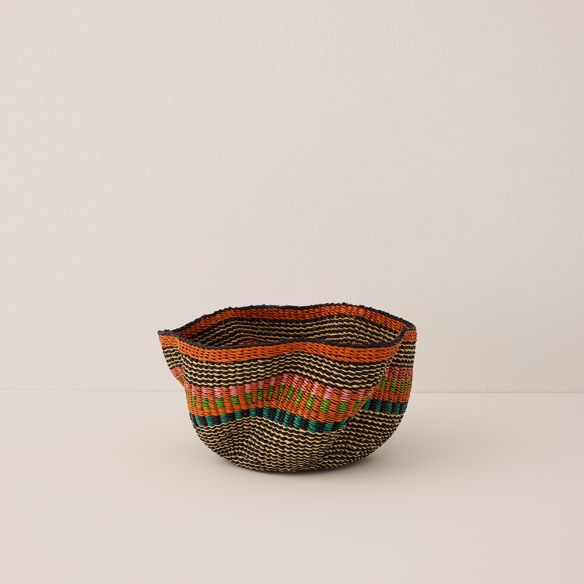 Mini Pakurigo Wave Decor Basket