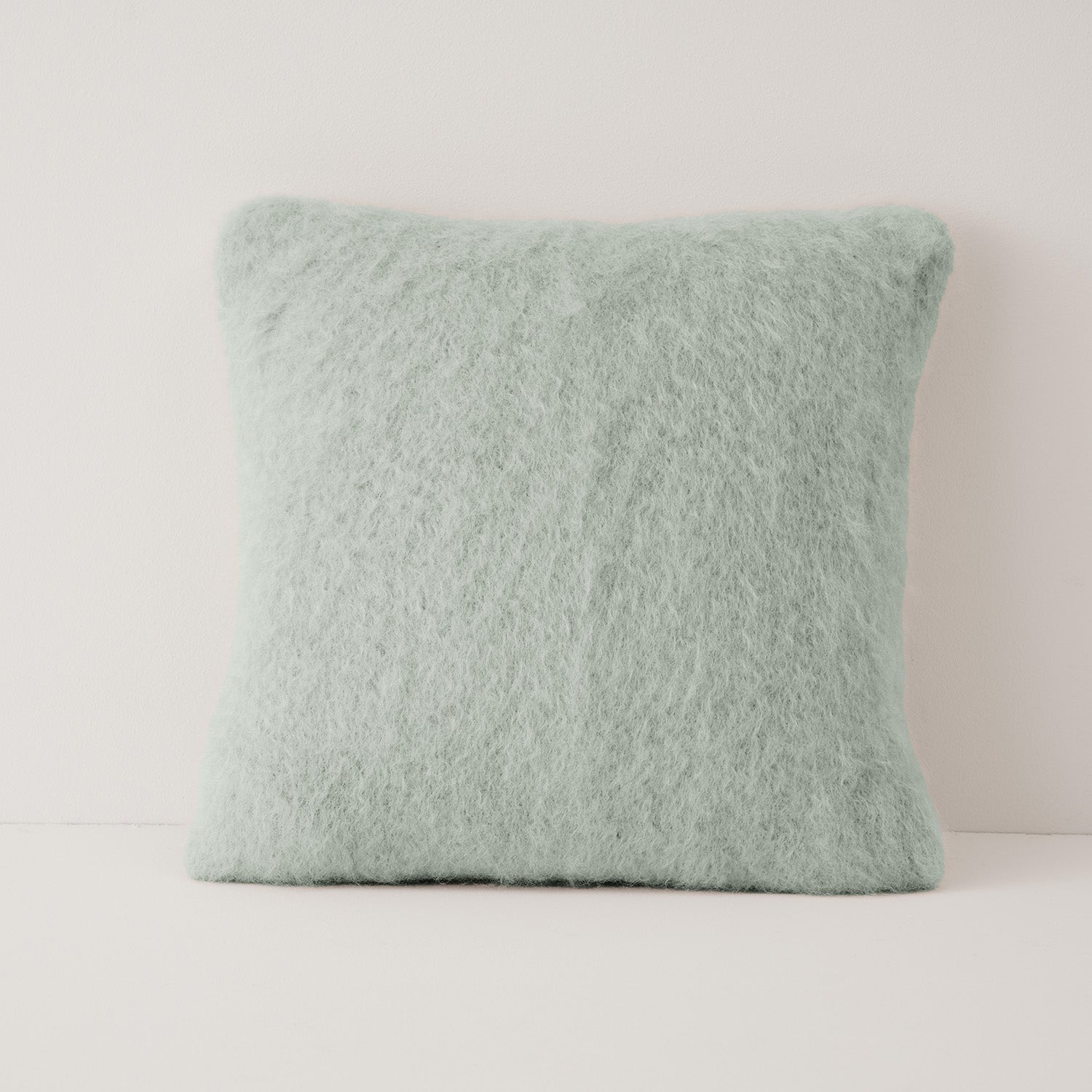 Lisos Cushion Cover
