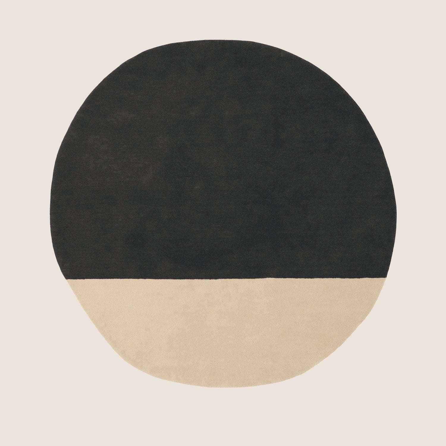 Pearl Round Rug